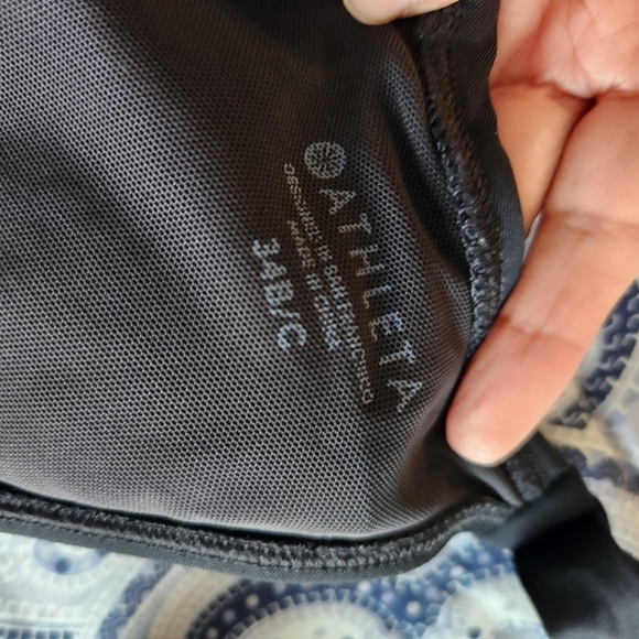 Athleta wrap bikini top size 34B/C - Picture 6 of 7